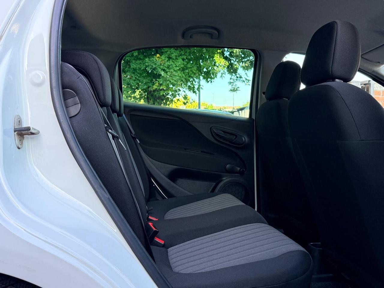 Fiat Punto 1.3 MJT II S&S 95 CV 5 porte Street