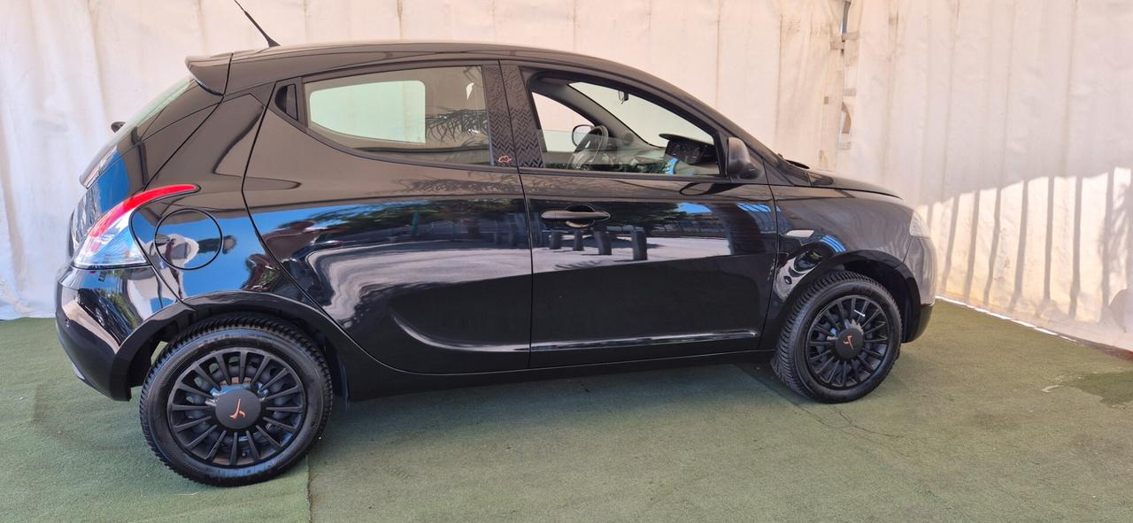 LANCIA Ypsilon 1.2 69CV PLATINUM FullOPT 2020