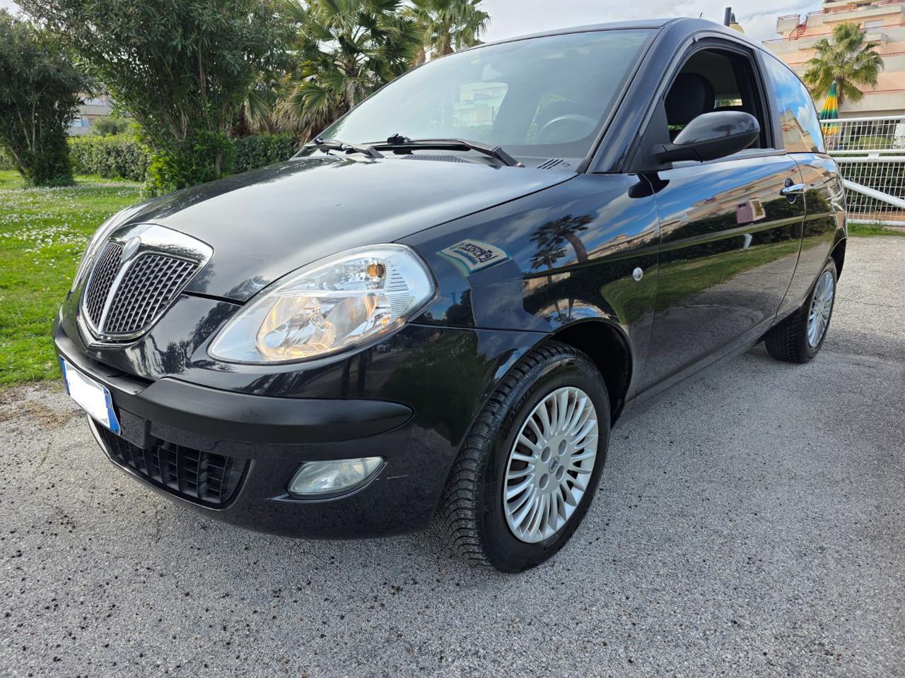 Lancia Ypsilon 3 Porte Ypsilon 1.3 mjt Argento
