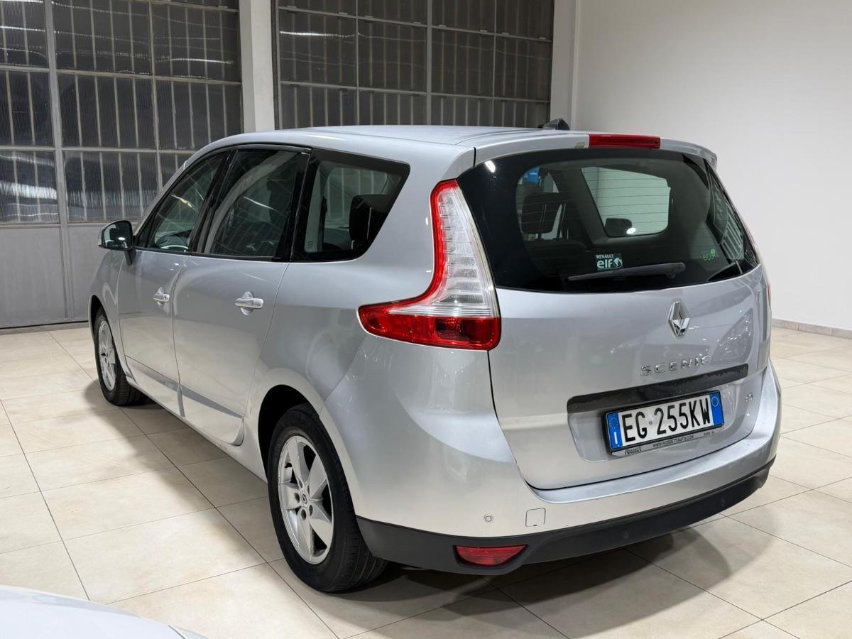 RENAULT - Scénic X-Mod - 1.5 dCi 110CV Dynamique