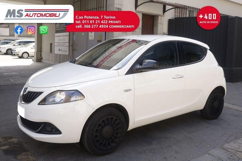 Lancia Ypsilon Lancia Ypsilon 1.0 FireFly 70cv S&S Hybrid SILVER 51KW ANNO 2022