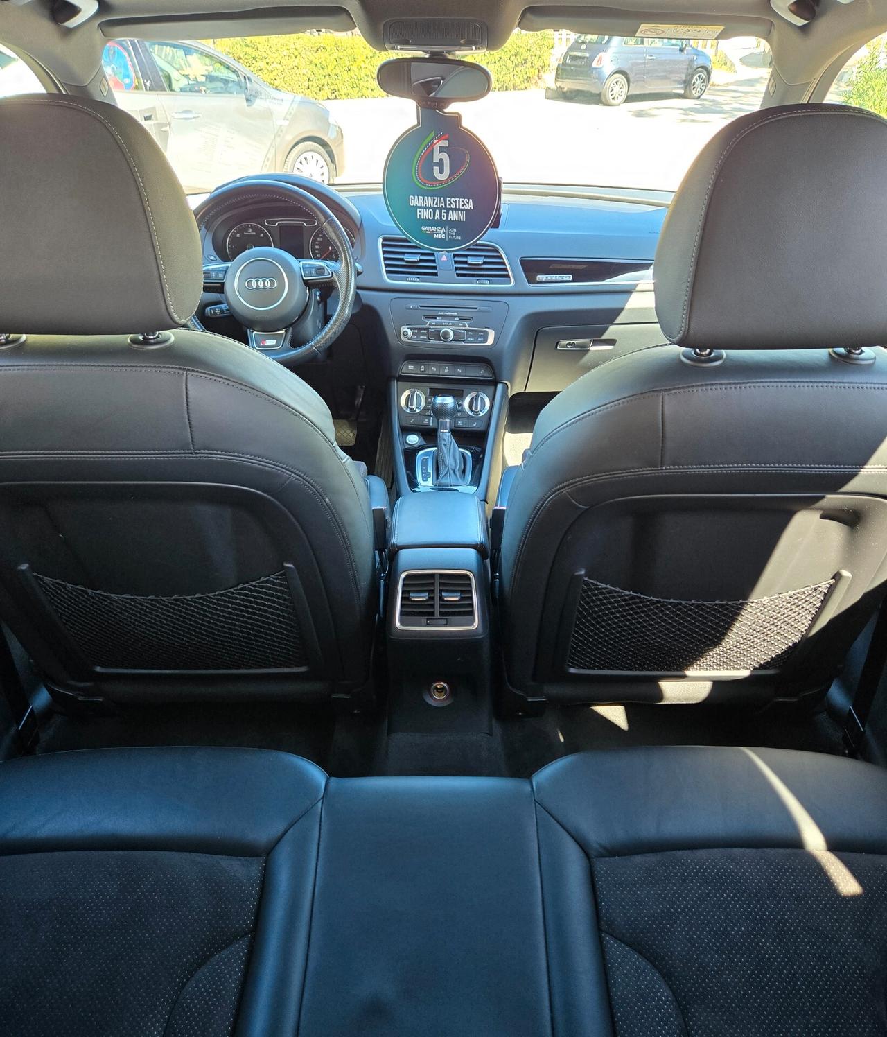 Audi Q3 2.0 TDI quattro 3X S-Line Black Edition Unica in Italia