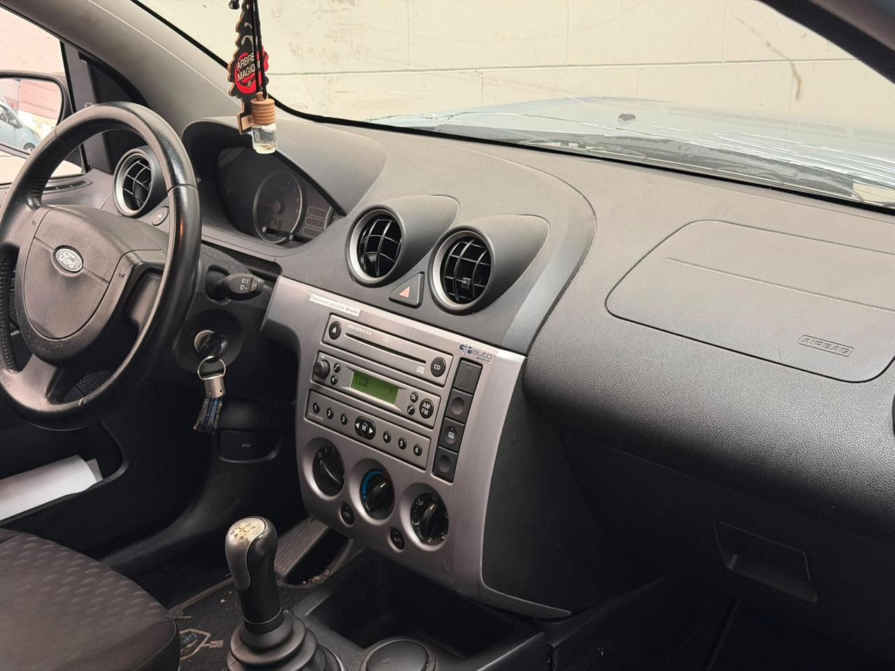 Ford Fiesta 1.2 16V 5p. Collection