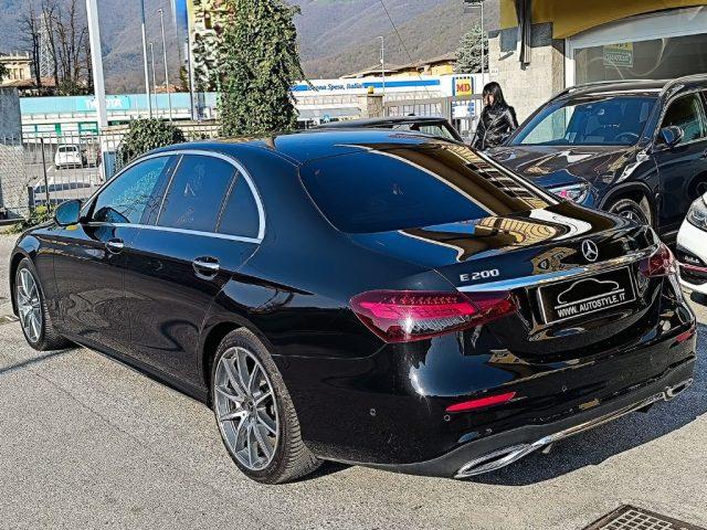 MERCEDES-BENZ E 200 PREMIUM AMG berlina Auto Mild hybrid