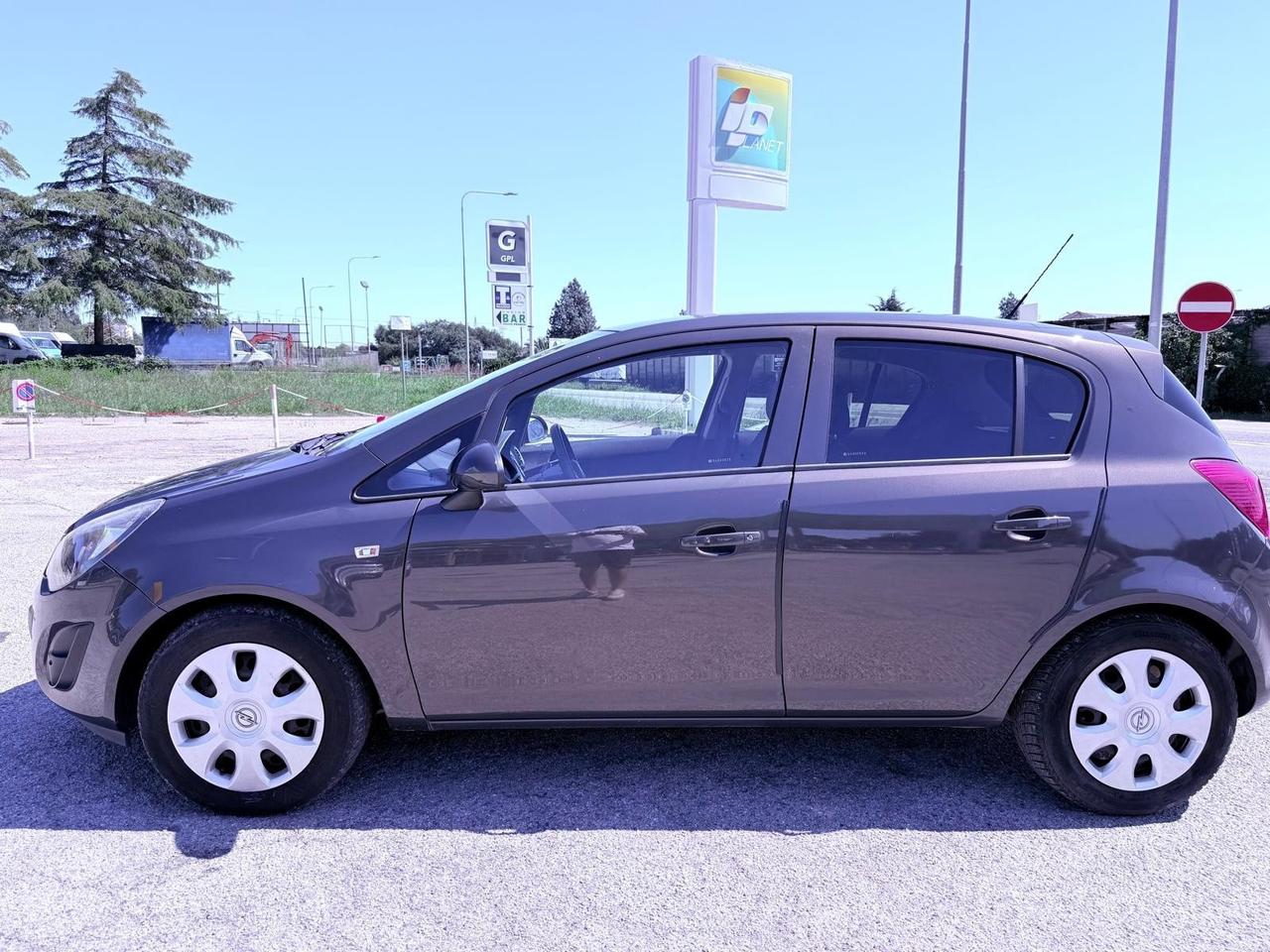 Opel Corsa 1.2 85CV 5 porte GPL-Ok neopatentati