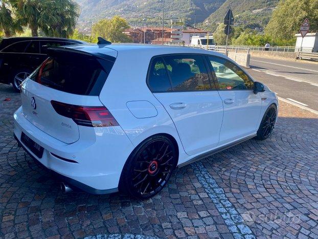 Volkswagen Golf 8 GTI DSG 245CV 19"