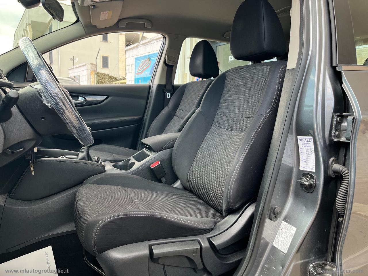 NISSAN Qashqai 1.5 dCi Acenta Premium GANCIO TRAINO
