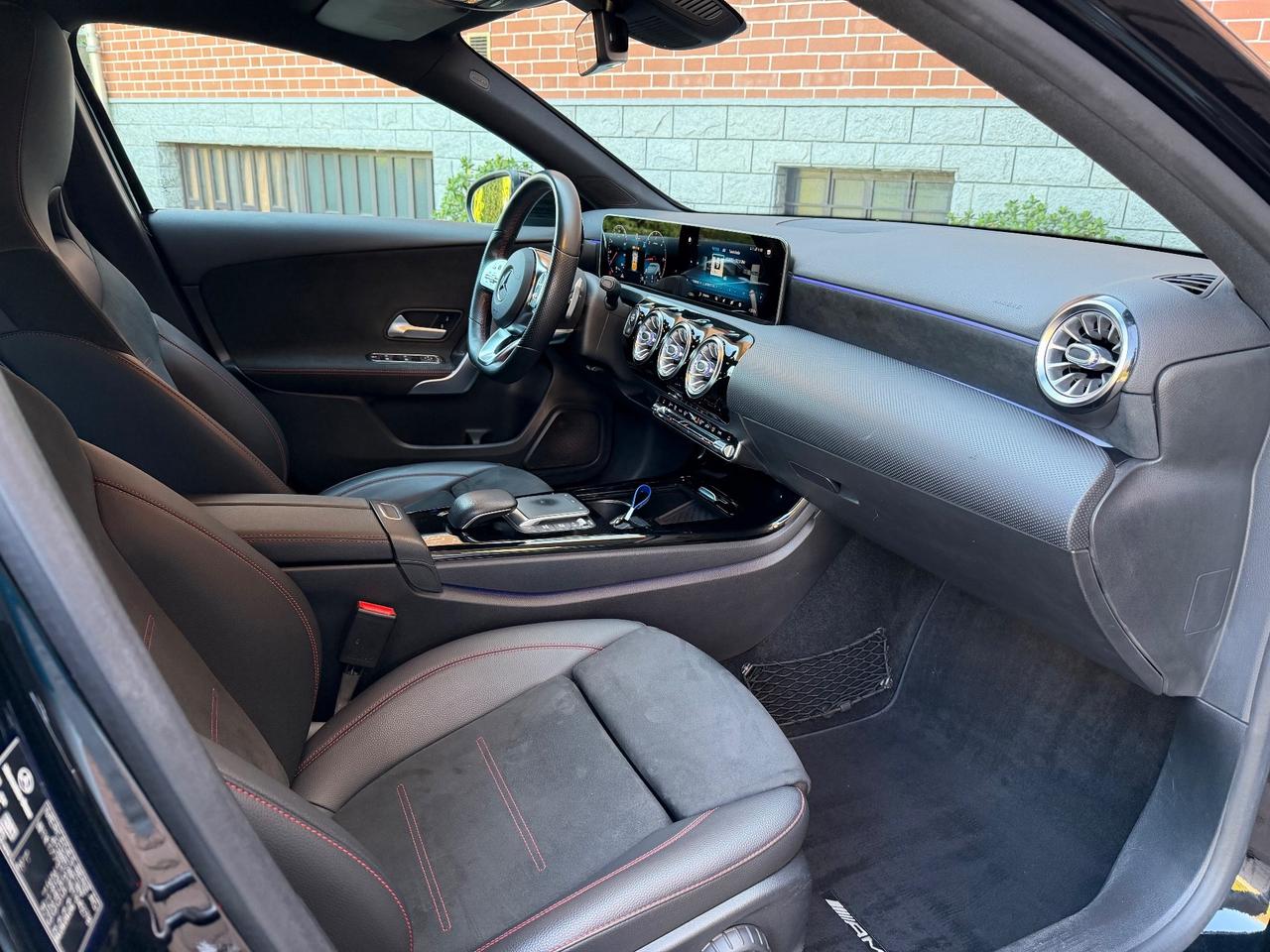 Mercedes-benz A 200 d Automatic 4Matic Premium