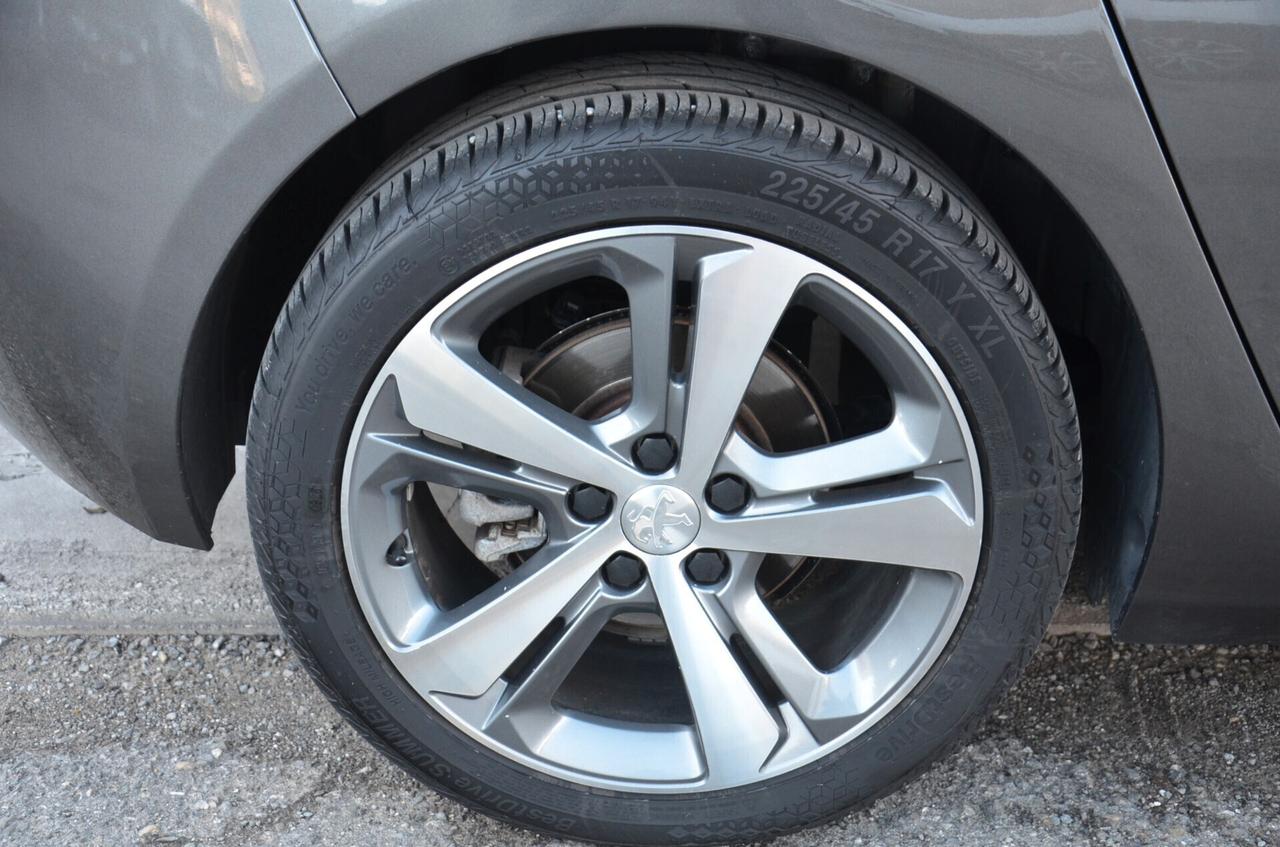 Peugeot 308 BlueHDi 130 S&S Allure