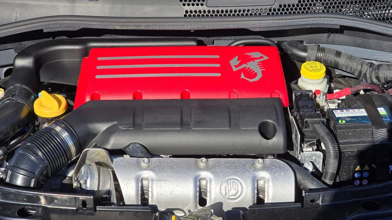 Abarth 595 1.4 Turbo T-Jet 145 CV