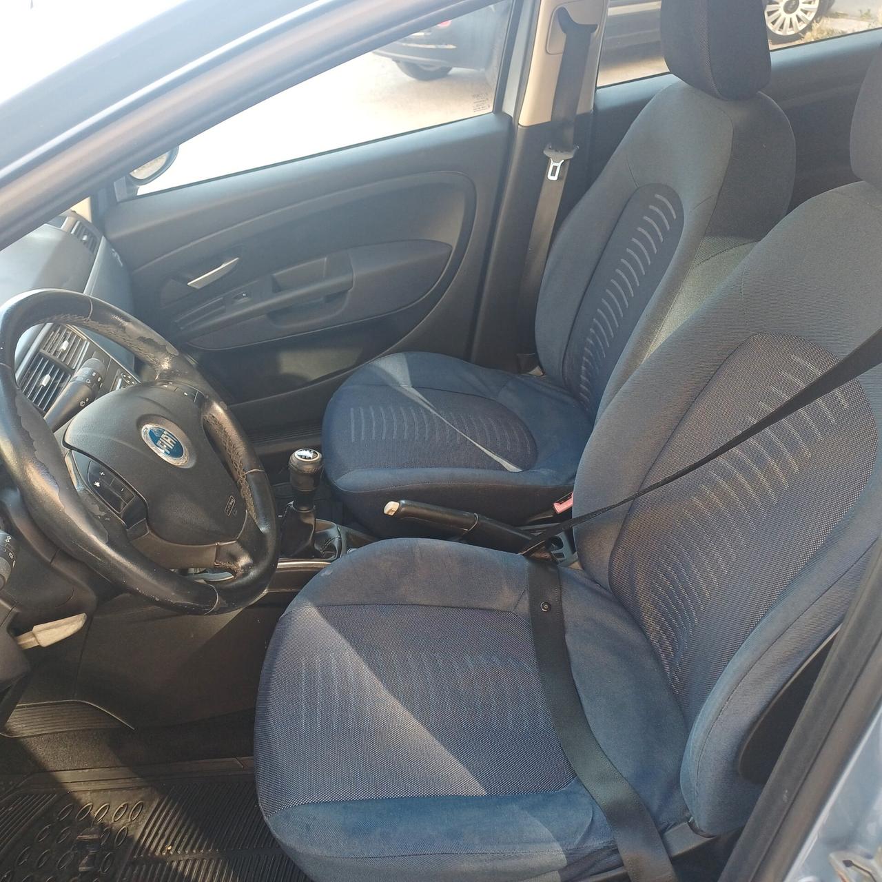 Fiat Grande Punto 1.3 MJT 75 CV 5 porte Active