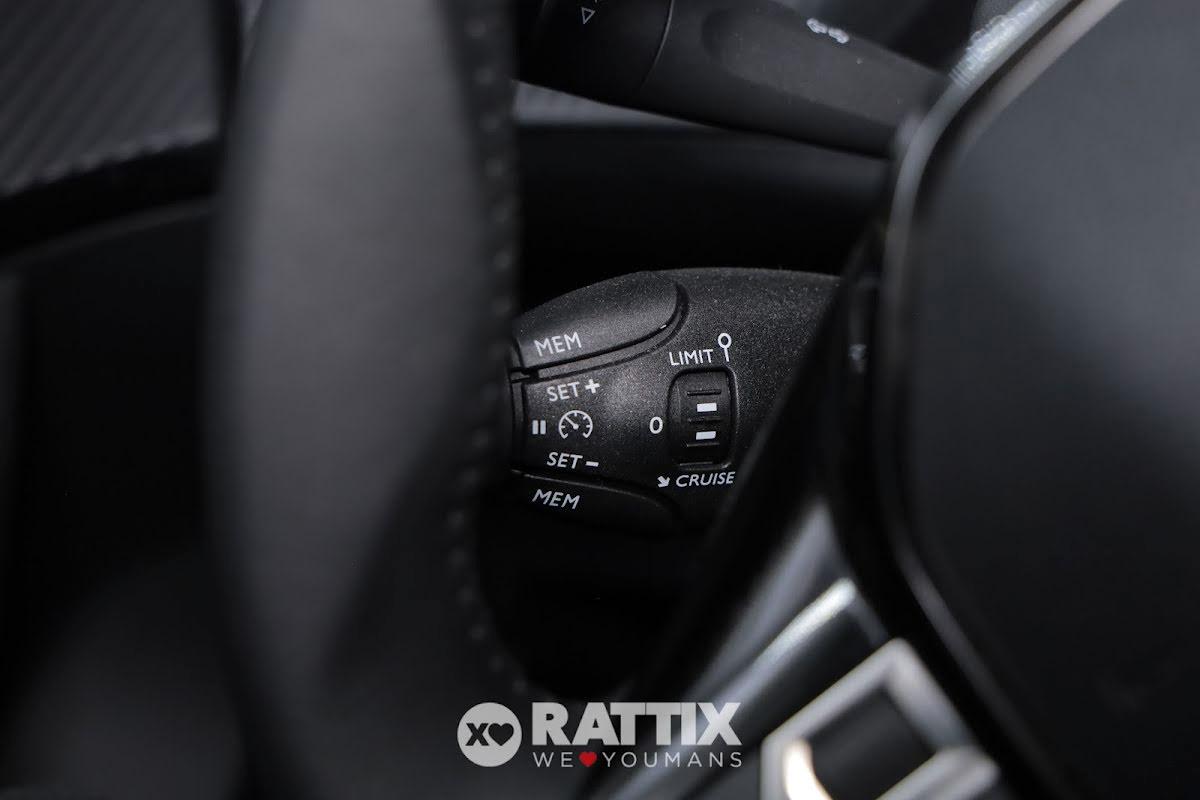 Peugeot 3008 1.2 Puretech 100CV Allure