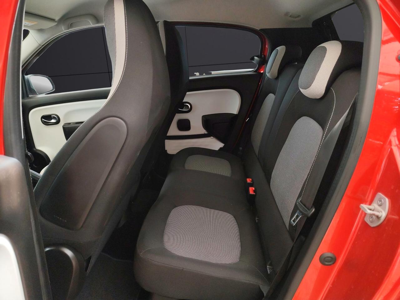 RENAULT Twingo 3ª serie Twingo SCe EDC La Pari...