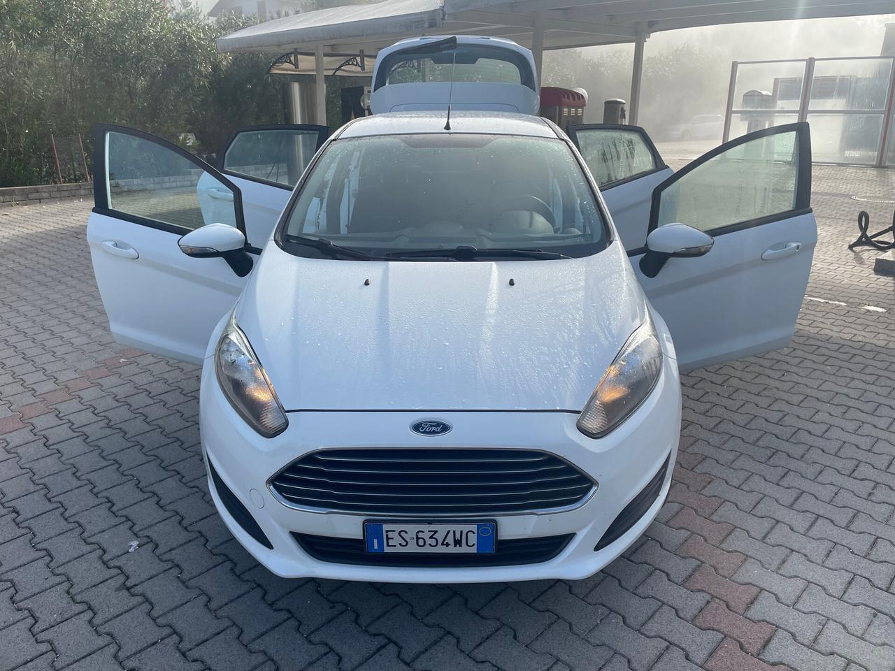 Ford Fiesta 1.4 5p. Bz.- GPL Titanium