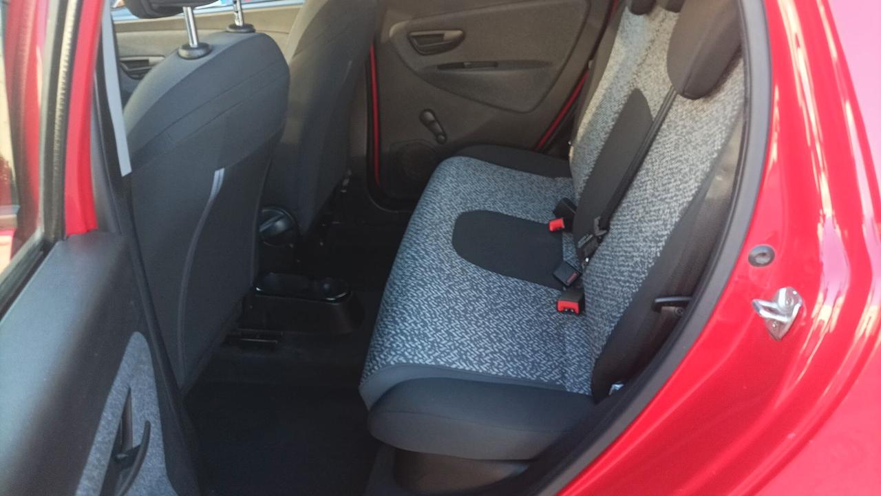 Lancia Ypsilon 1.2 69 CV 5 porte GPL Ecochic Elefantino Blu