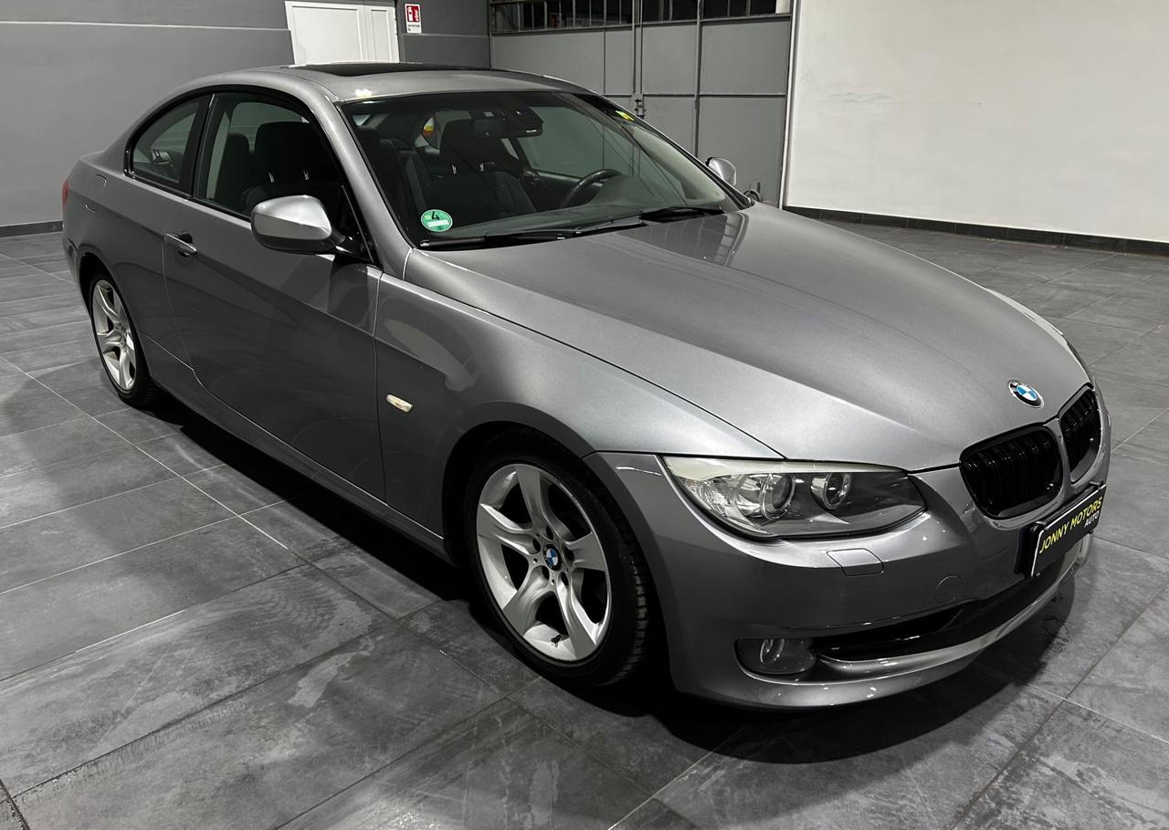 Bmw 325i Coupé e92