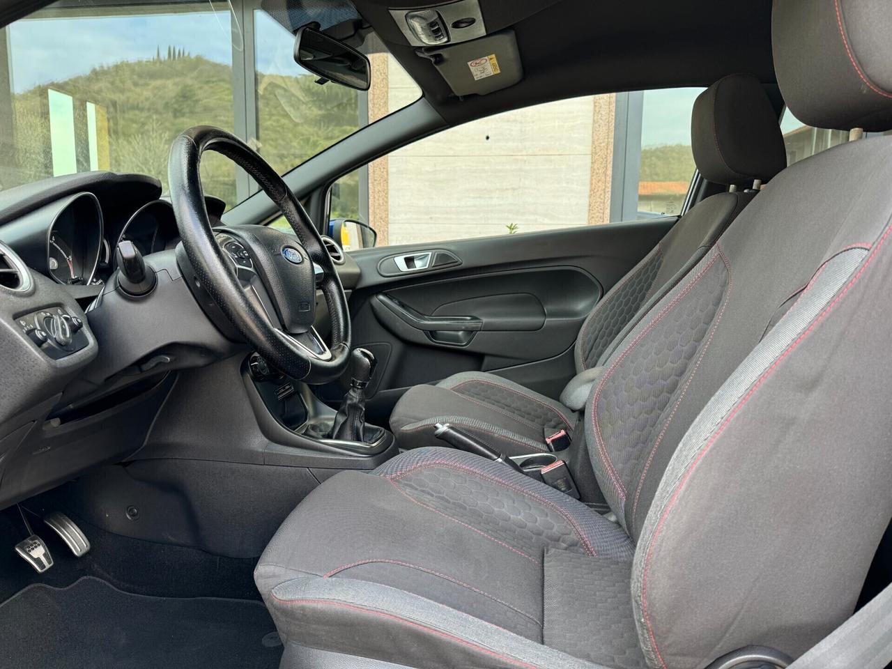 Ford Fiesta 1.5 TDCi 75CV 3 porte ST-Line