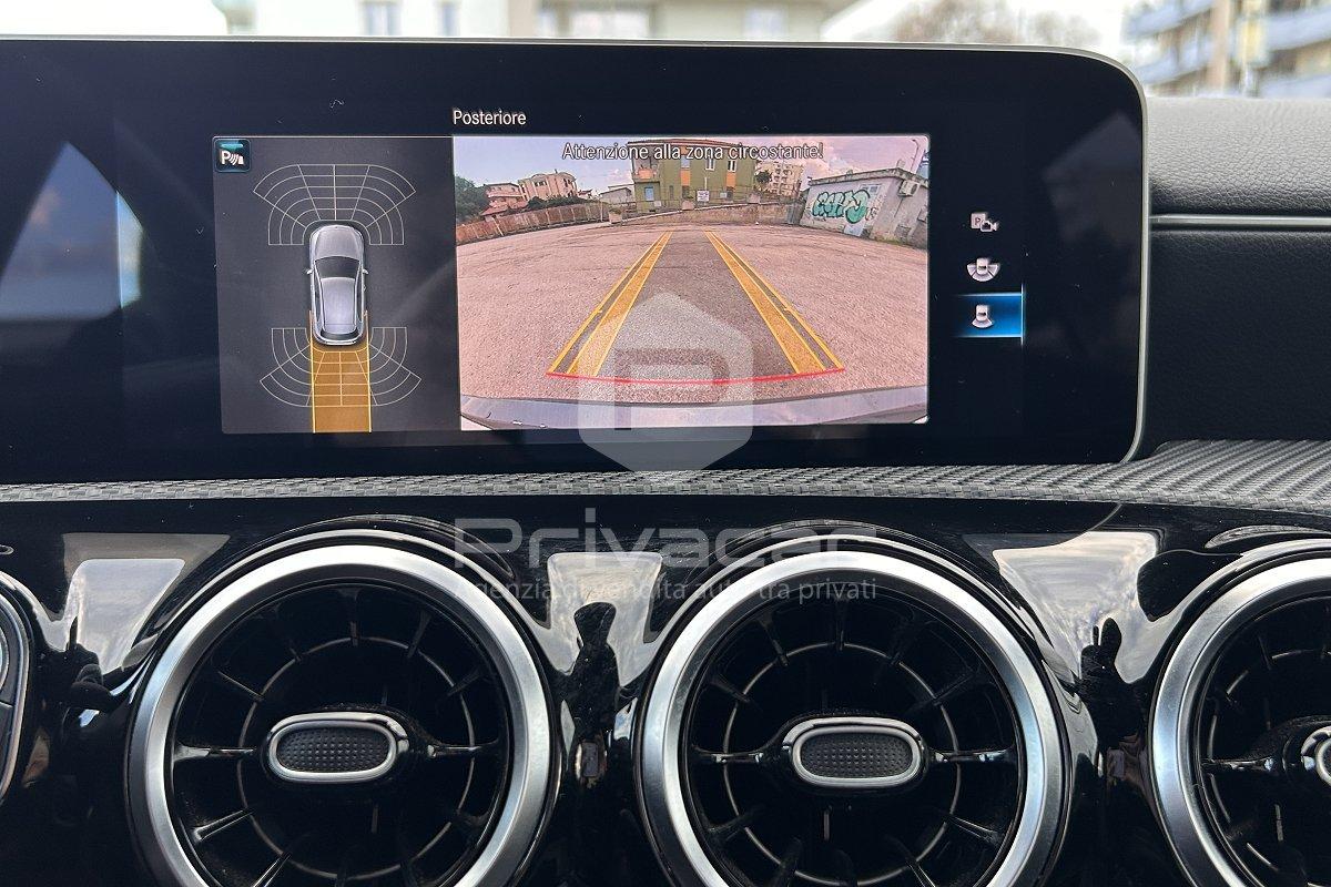 MERCEDES A 180 d Automatic Business Extra