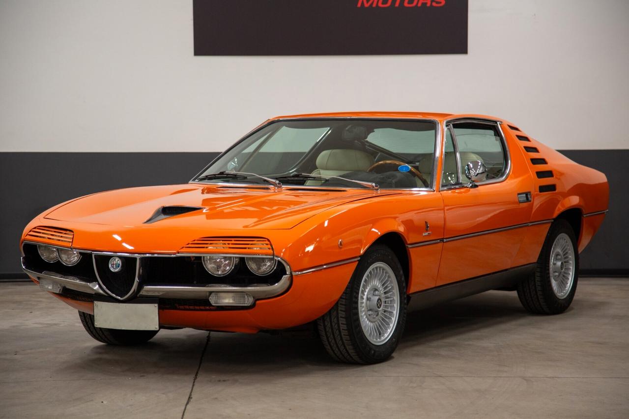 Alfa Romeo Montreal V8