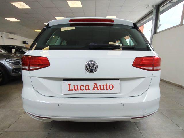 VOLKSWAGEN Passat Variant 2.0 TDI DSG *SCHERMO 9,2"*TAGLIANDI*UNICO PROP.*