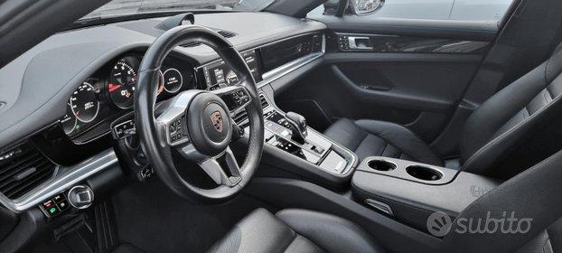 Porsche Panamera 4 Sport