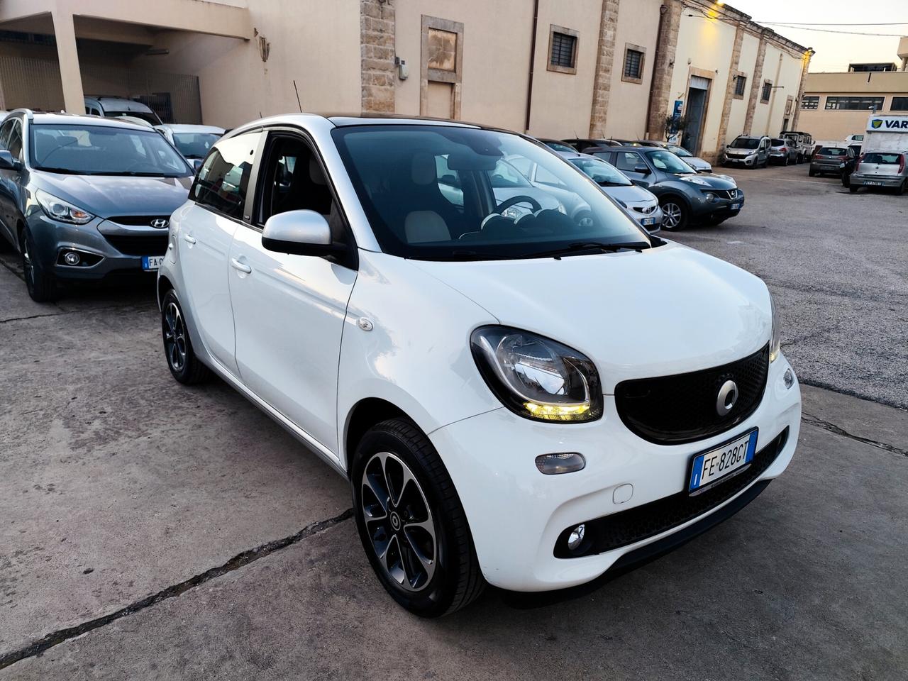 Smart ForFour 70 1.0 Passion