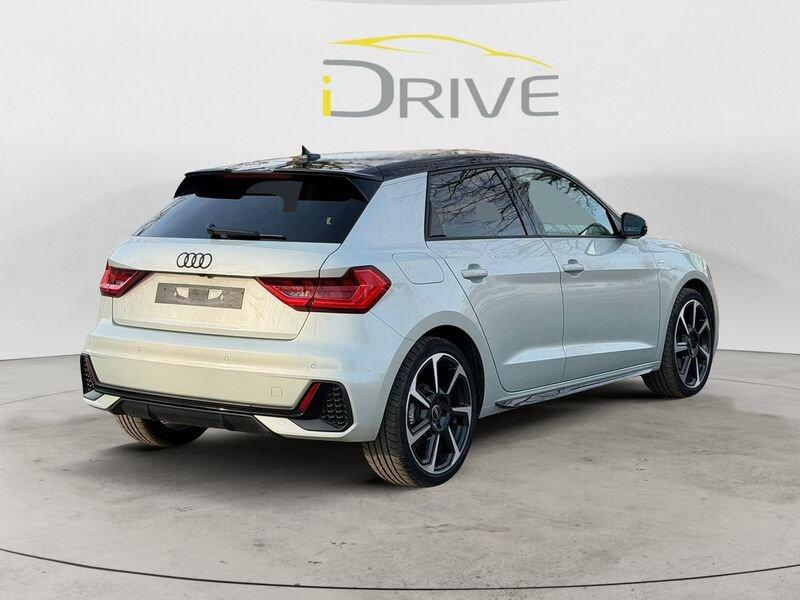 Audi A1 A1 Sportback 30 116cv s-tronic SLINE led multicolor grigio perlato