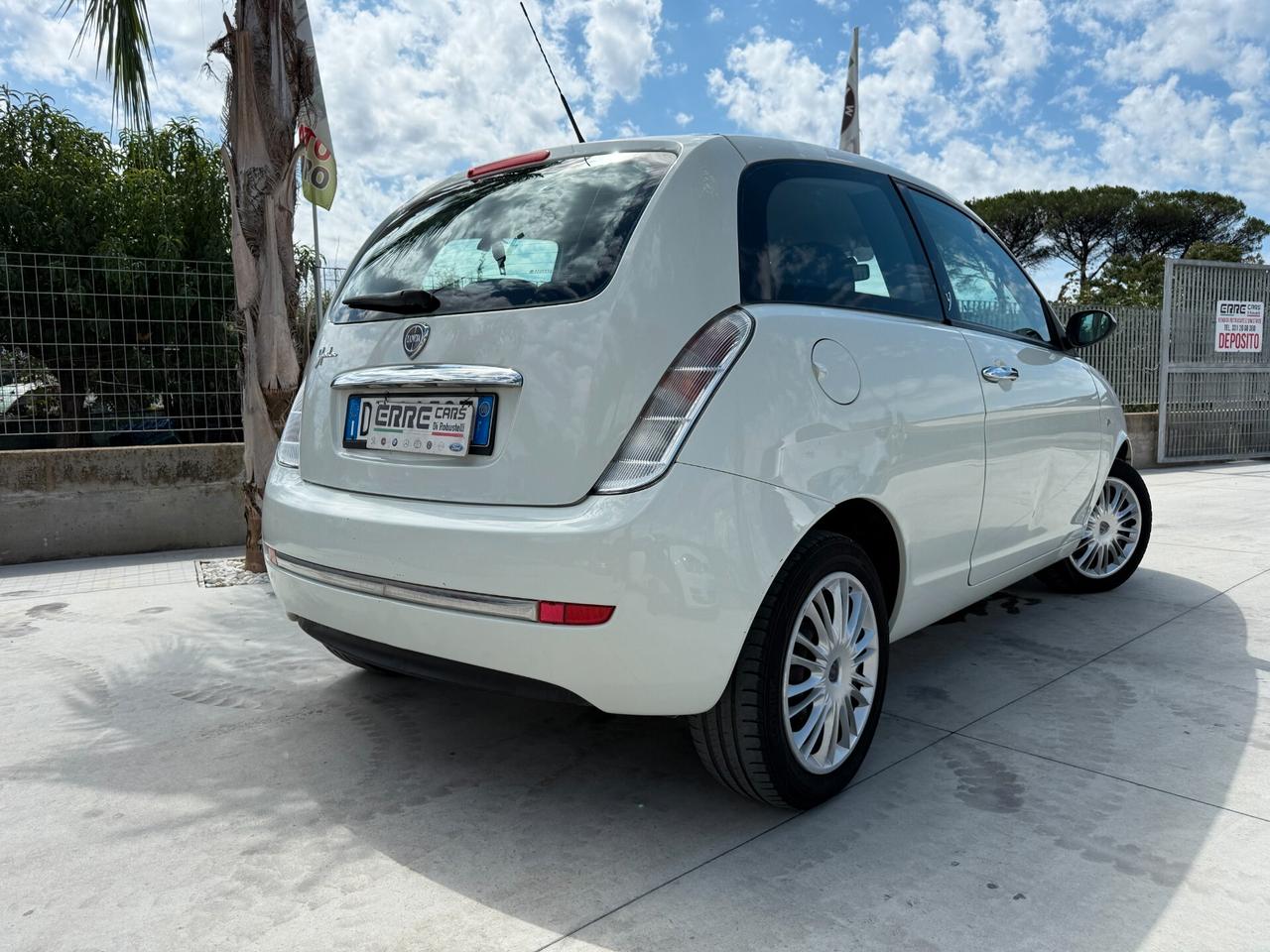 LANCIA YPSILON ANNO 2008 1.2 BENZINA 60 CV
