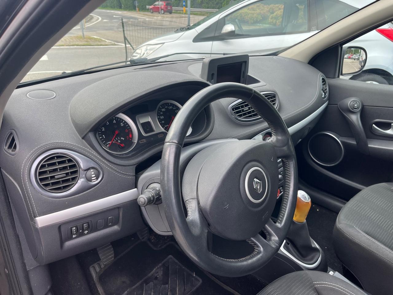 Renault Clio 1.2benzina/101CV/neopatentati/Euro5/5Porte