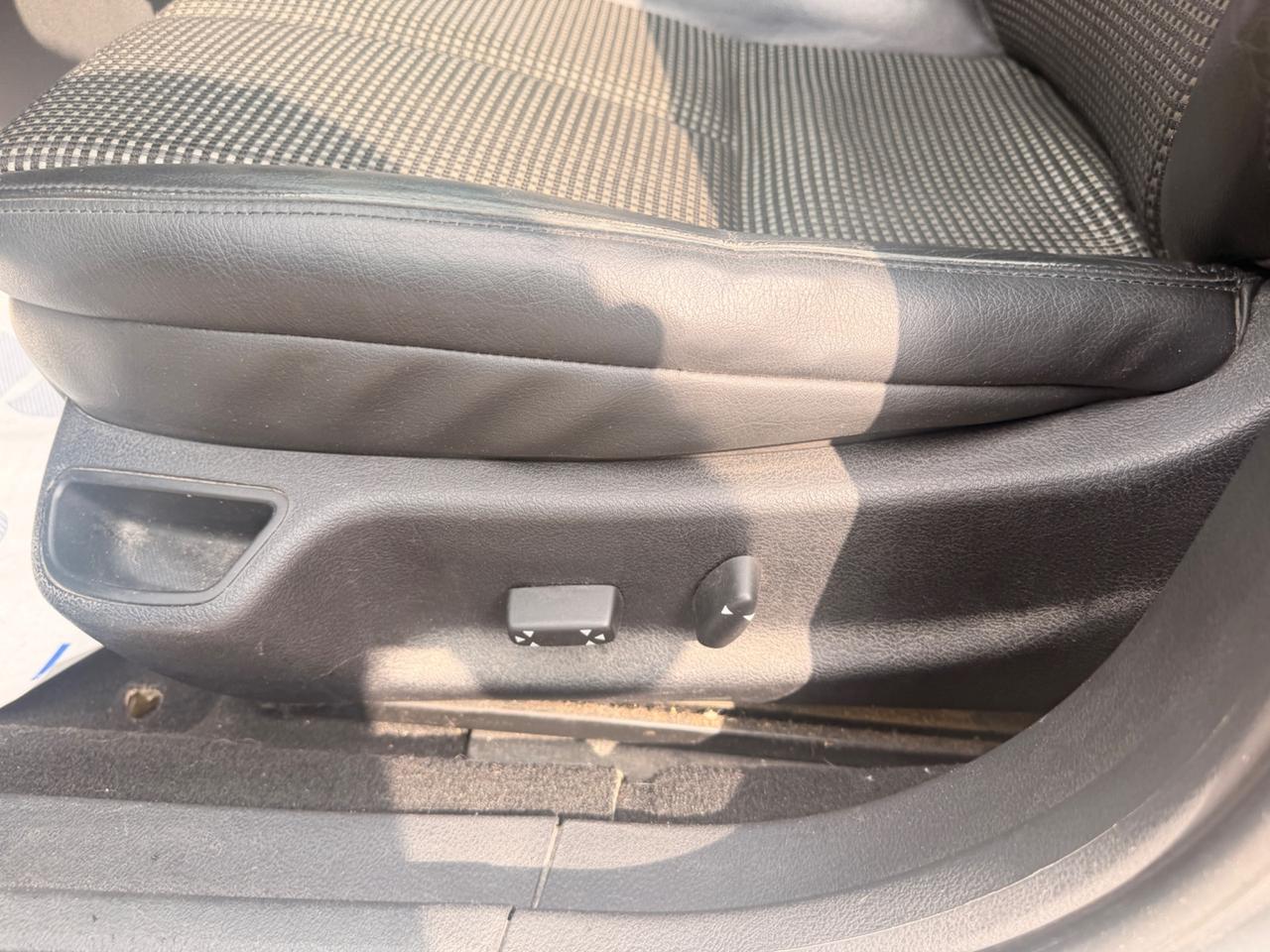 Peugeot 407 2.0 HDi SW Sport