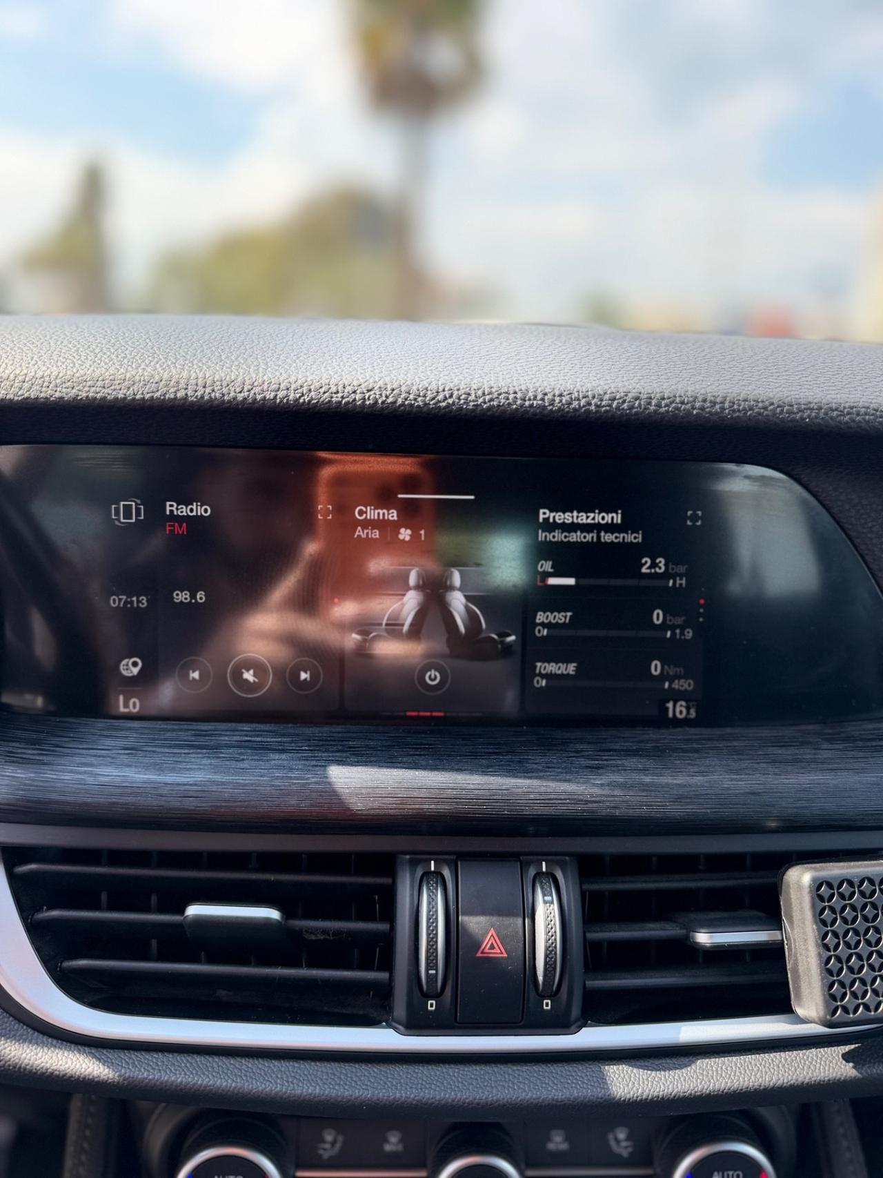 Alfa Romeo Stelvio 2.2 Turbodiesel 190 CV AT8 RWD Business