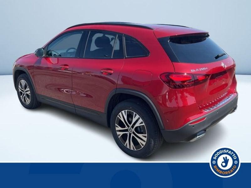 Mercedes-Benz GLA 200d Automatic Advanced Progressive