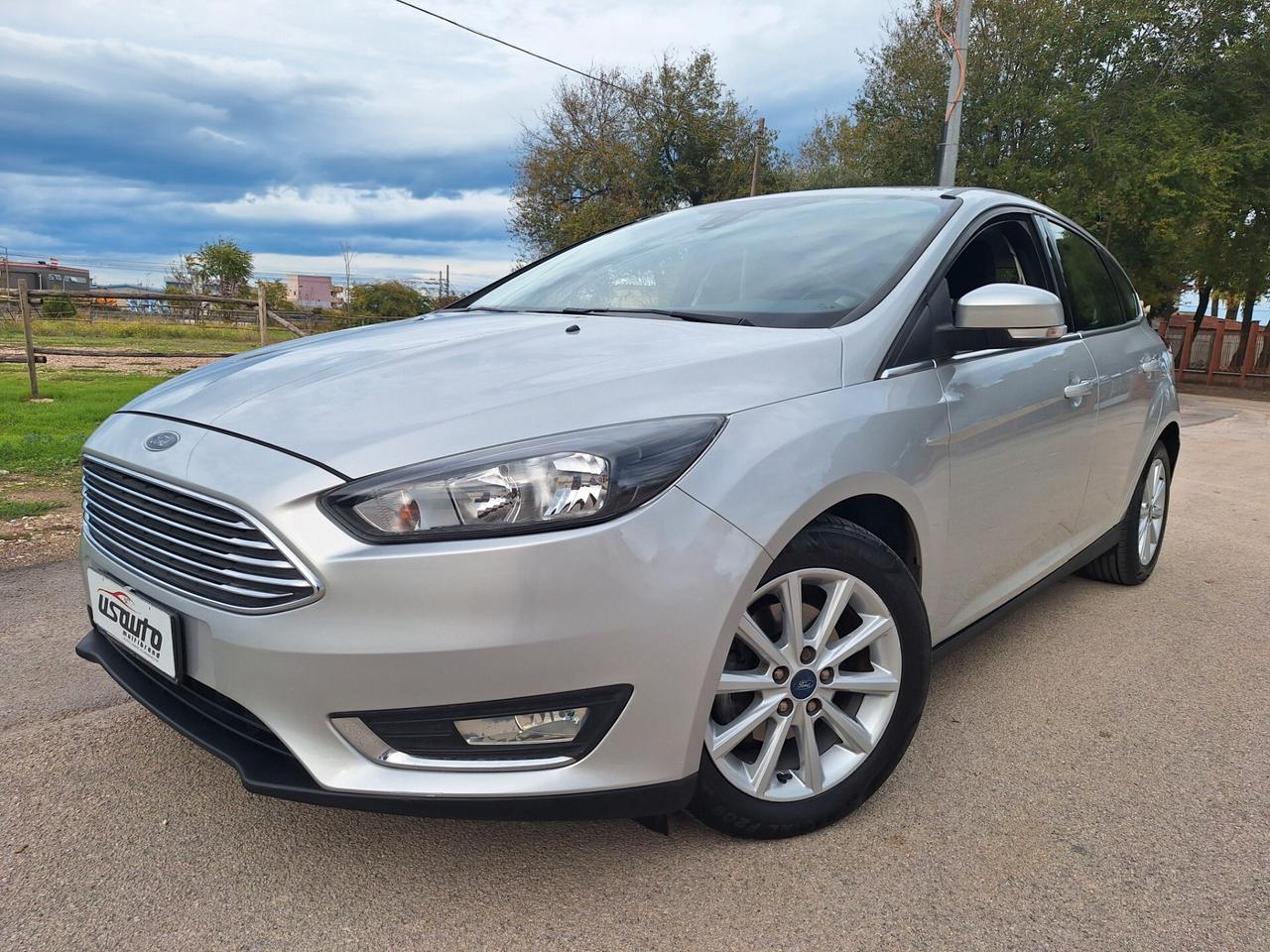 Ford Focus 1.5 TDCi 120 CV BERLINA 100000 KM