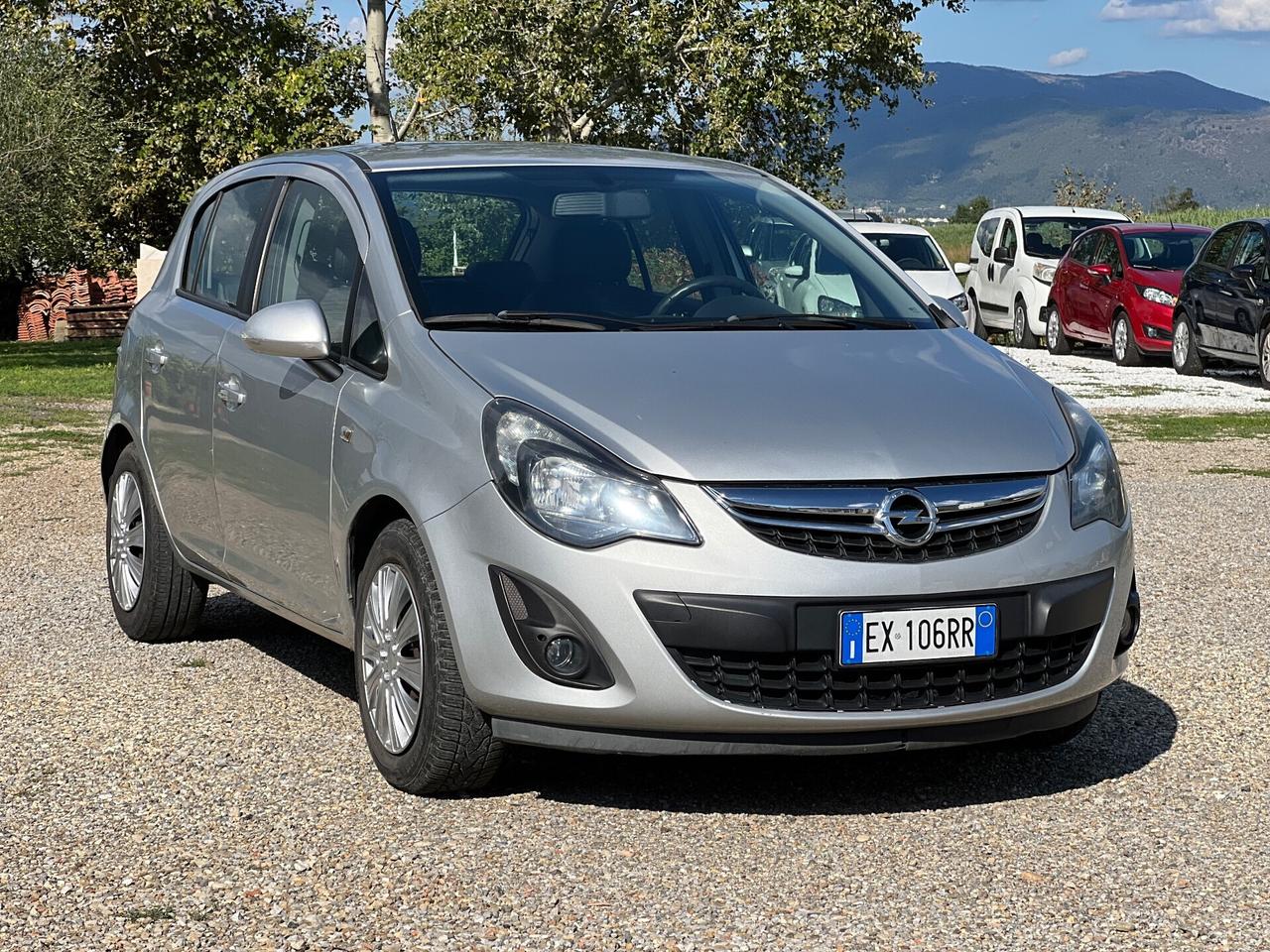 Opel Corsa 1.2 85CV 5 porte GPL-TECH Edition