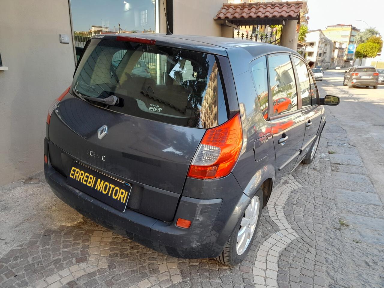 Renault Scenic Scénic 1.5 dCi/105CV Dynamique