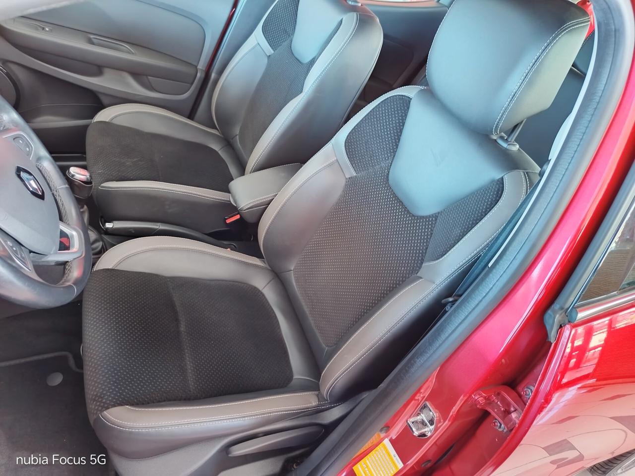 Renault Clio dCi 8V 90CV Start&Stop 5 porte Energy Excite