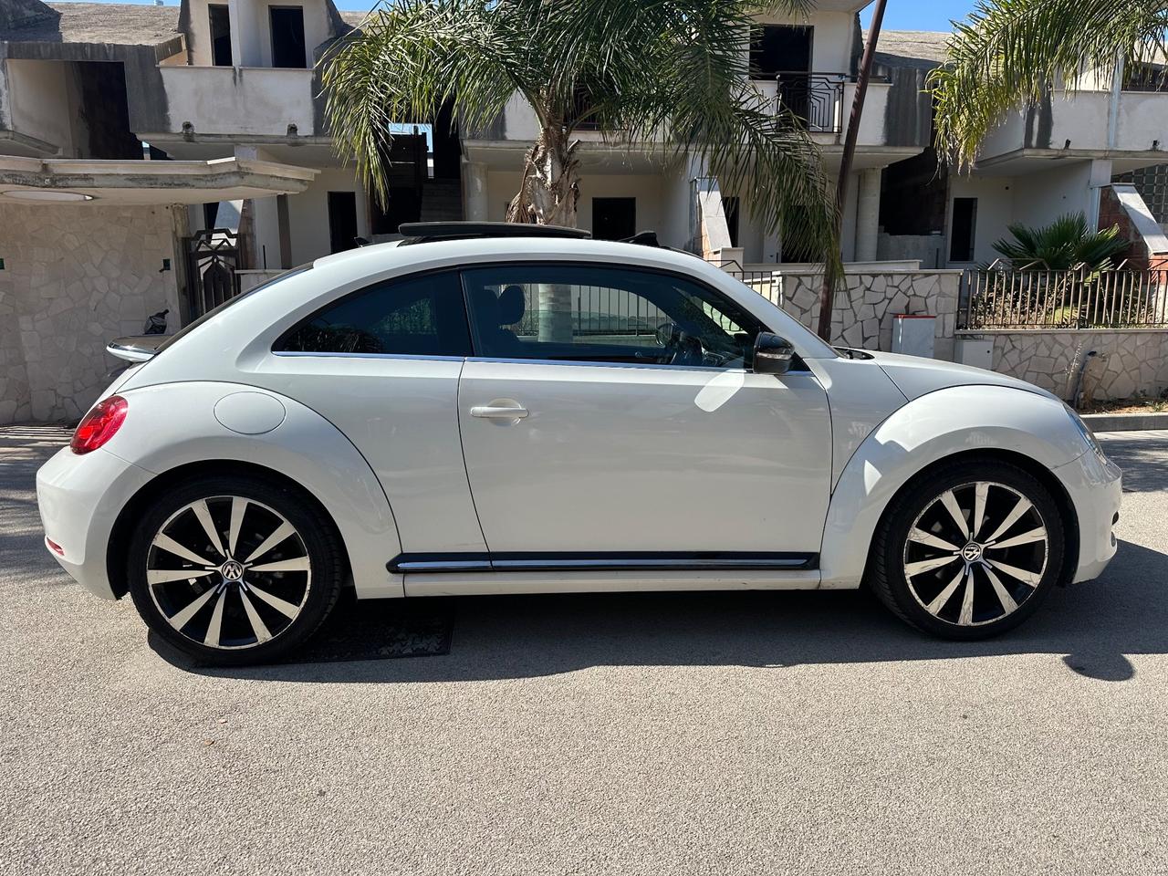 Volkswagen Maggiolino 2.0 TDI Sport BlueMotion Technology