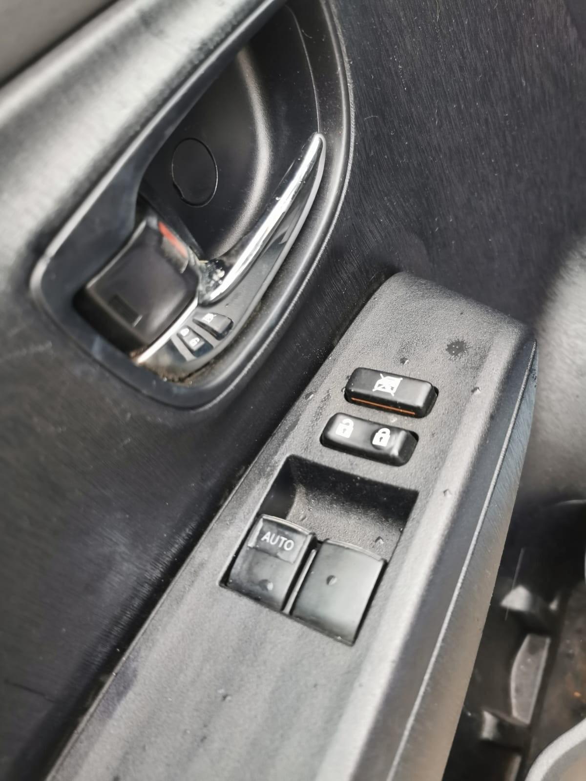 Toyota Yaris 1.0 5 porte Sol 11/2011