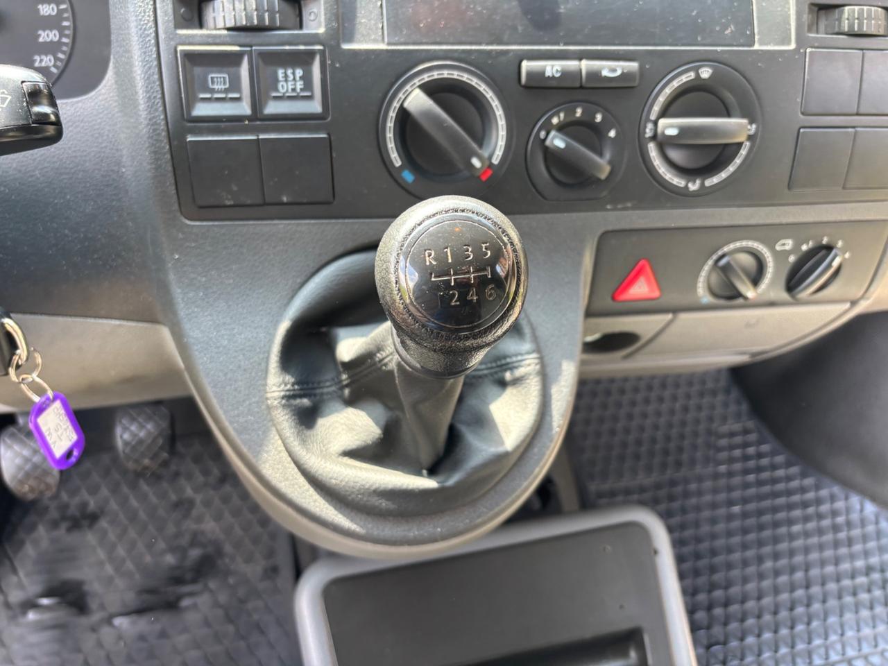Volkswagen T5 Transporter 2.5 TDI 131 CV