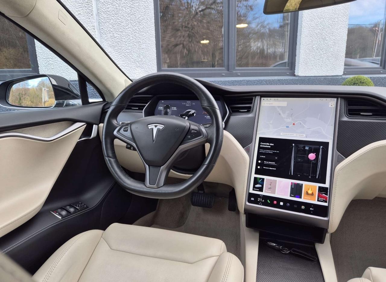 Tesla Model S 75D