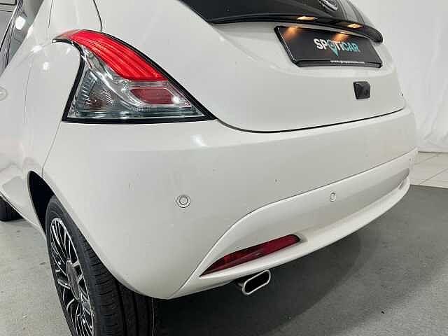 Lancia Ypsilon 1.0 FireFly 5 porte S&S Hybrid Platino KM ZERO