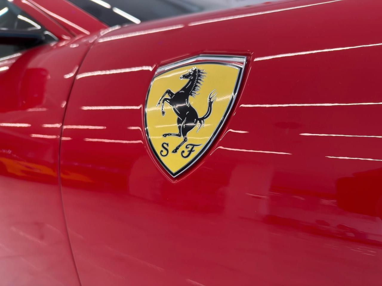 Ferrari Roma - Rosso Corsa