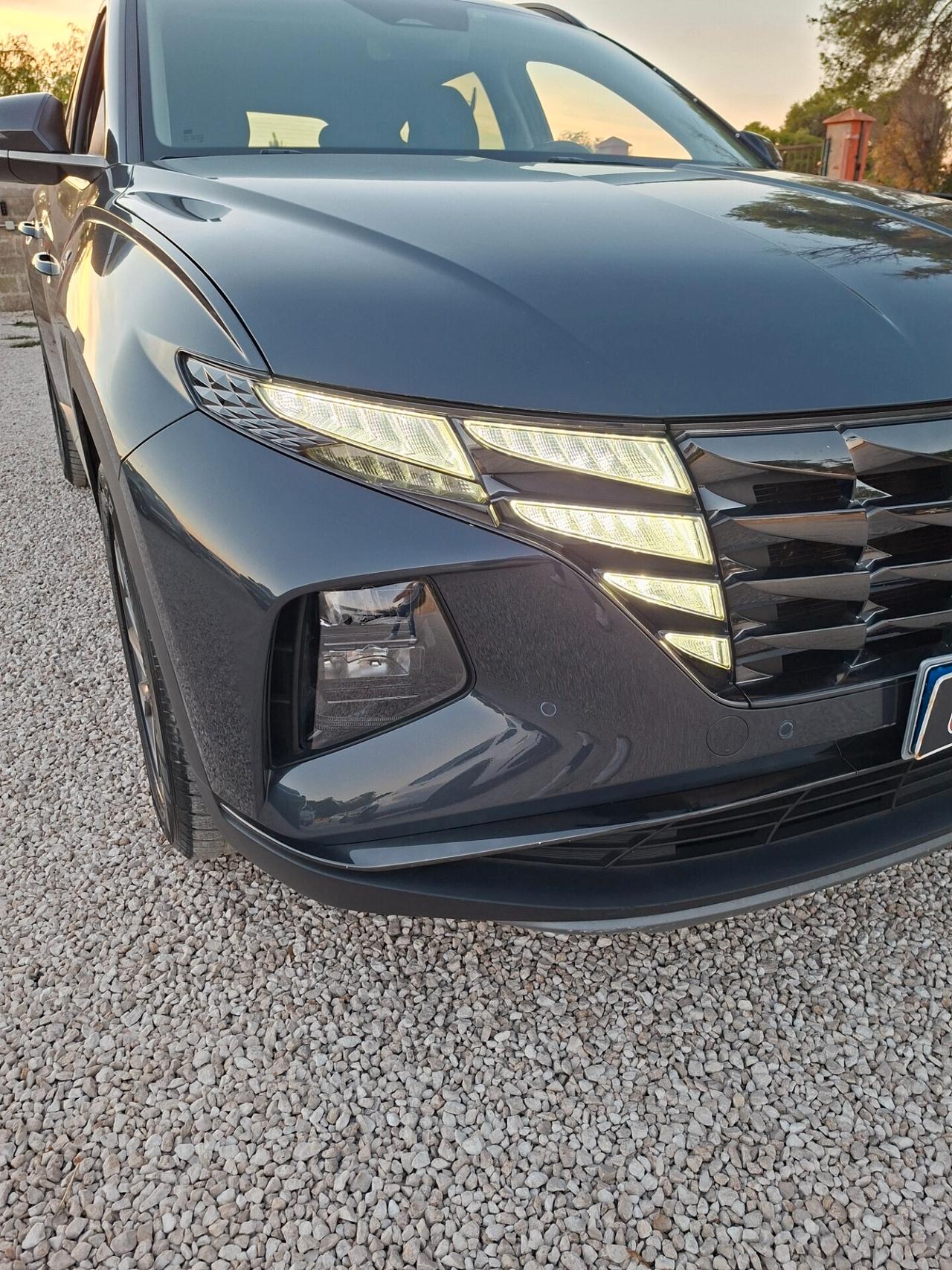 HYUNDAI TUCSON 1.6 CRDI-136cv*B-LED*NAVY*RADAR