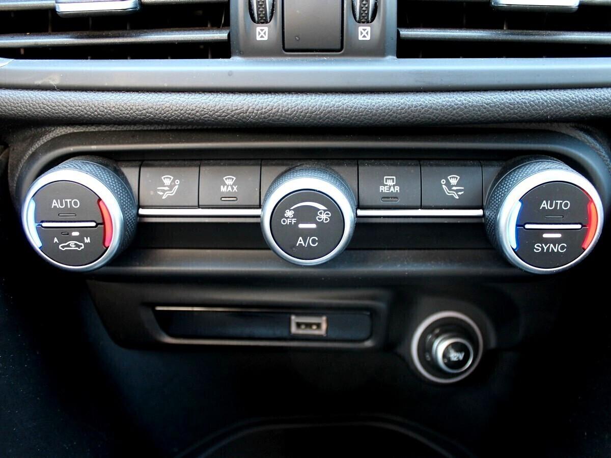 Alfa Romeo Giulia 2.2 Turbodiesel 190 CV AT8 Sprint