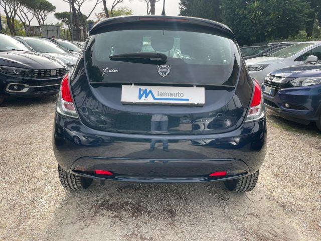 LANCIA Ypsilon 1.2 69cv OK NEOPATENTATI ..