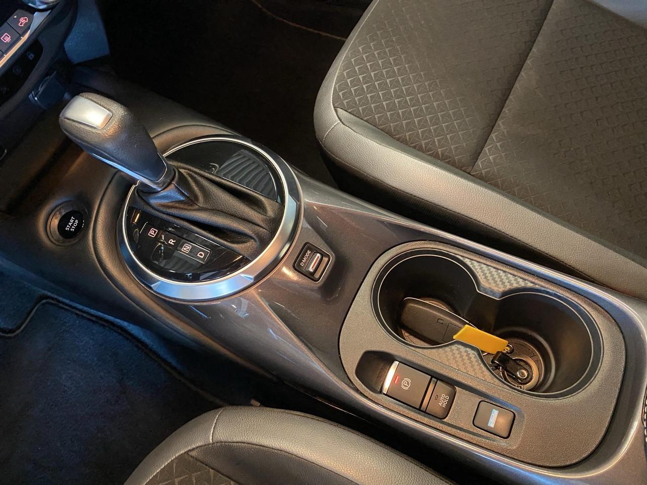 Nissan Juke 1.6 hev N-Connecta