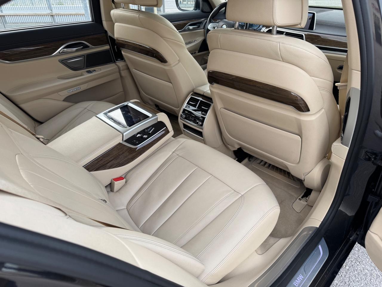 Bmw 730 730d xDrive Luxury