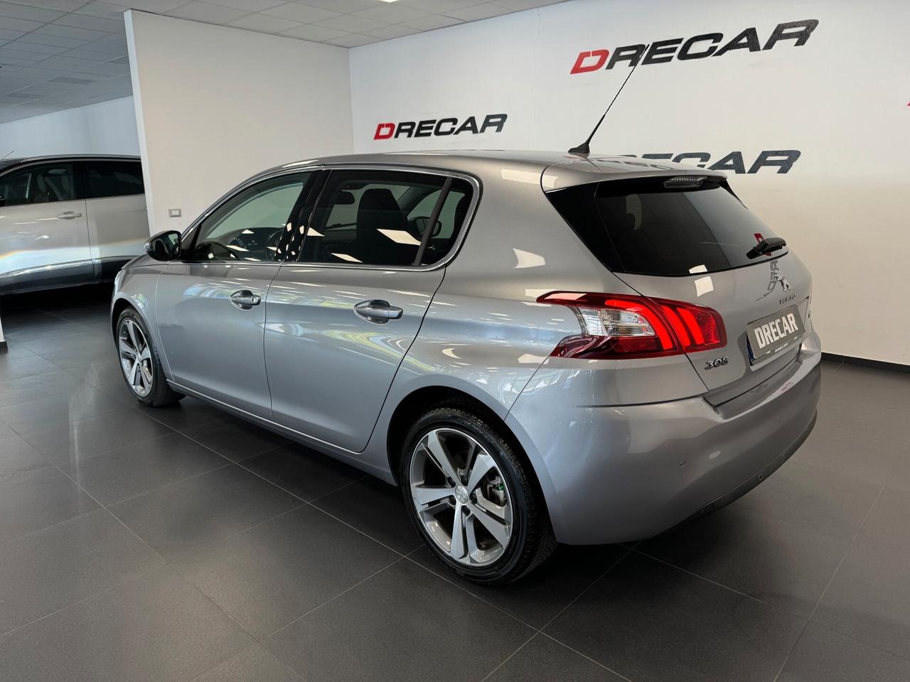 Peugeot 308 BlueHDi 120 S&S Allure UNIPROP 68.000 KM