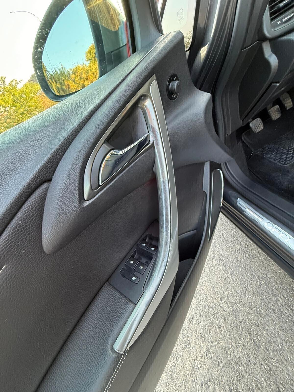 Opel Astra 1.7 CDTI 110CV 5 porte Cosmo