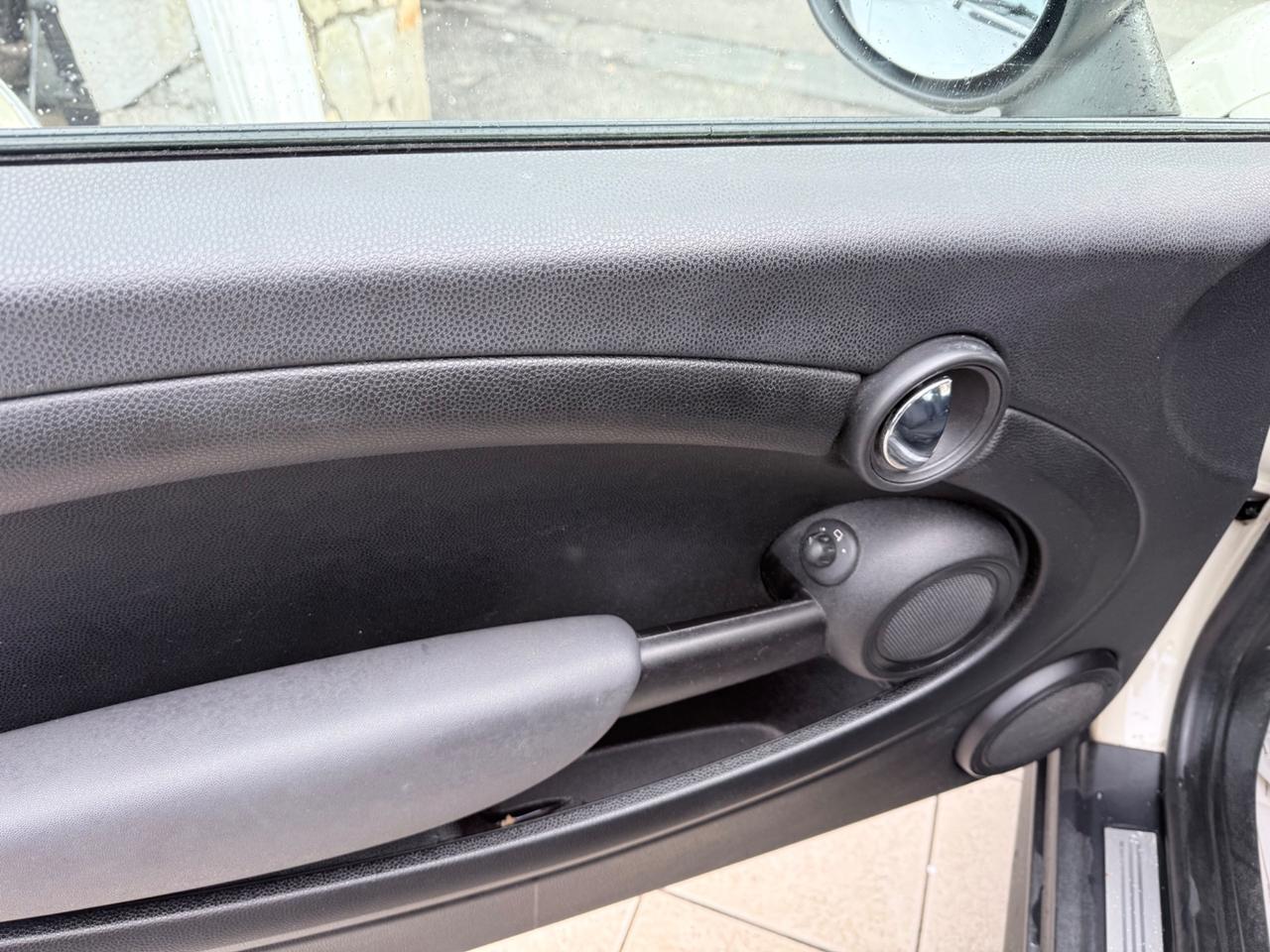 Mini 1.6 16V Cooper D